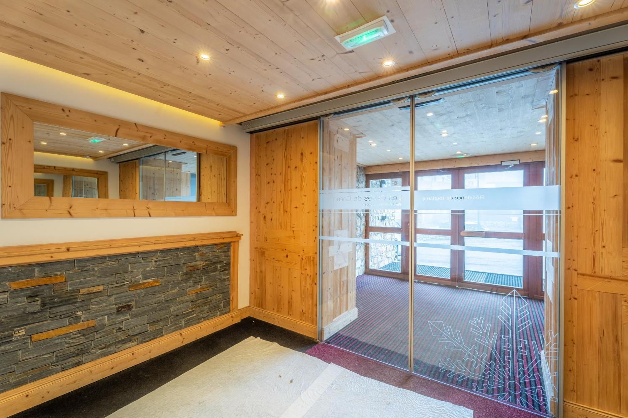 In-out - Heart Of Superb View, Wifi, Tv 2606 *