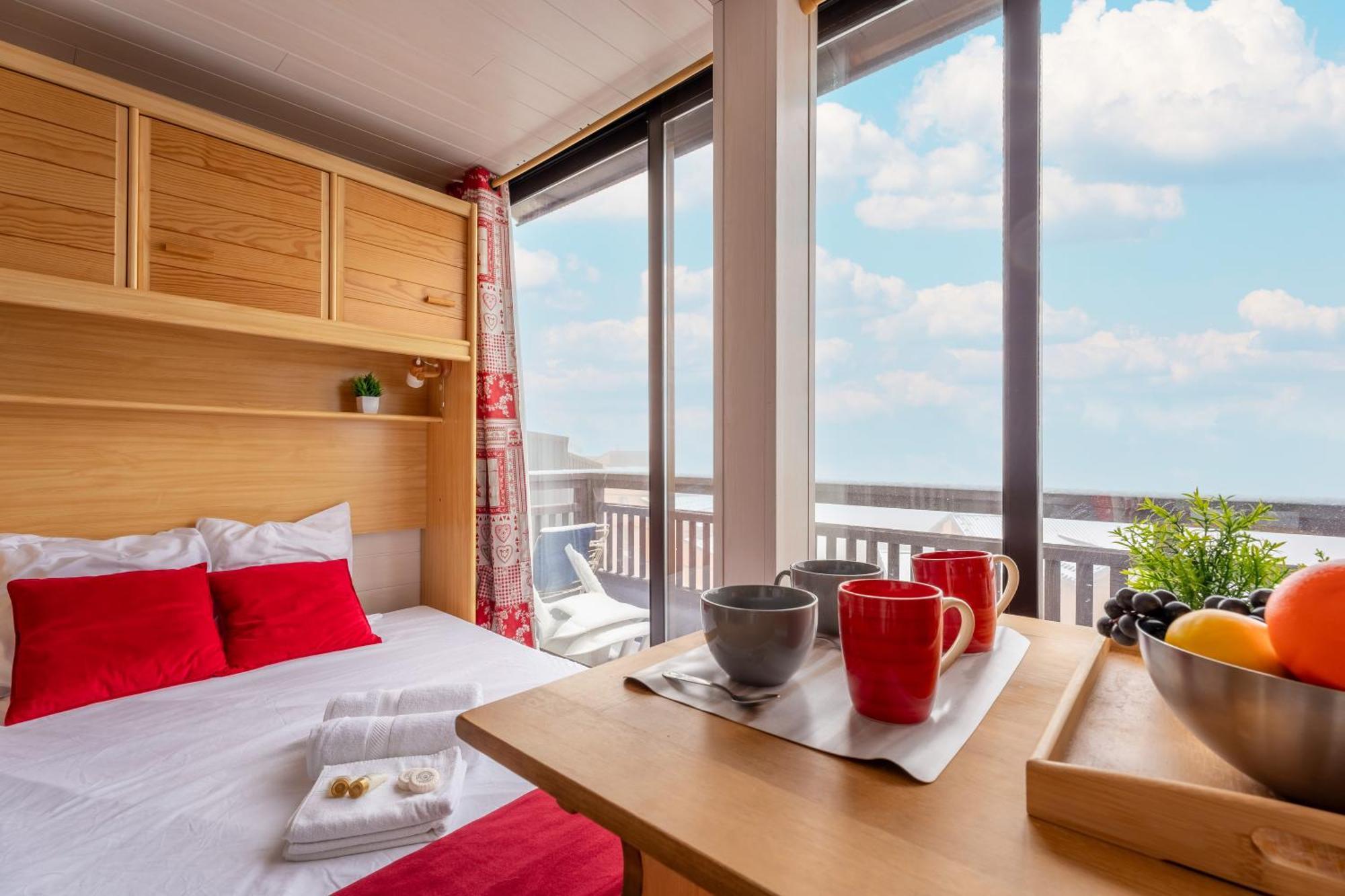 In-out - Heart Of Superb View, Wifi, Tv 2606 * Val Thorens