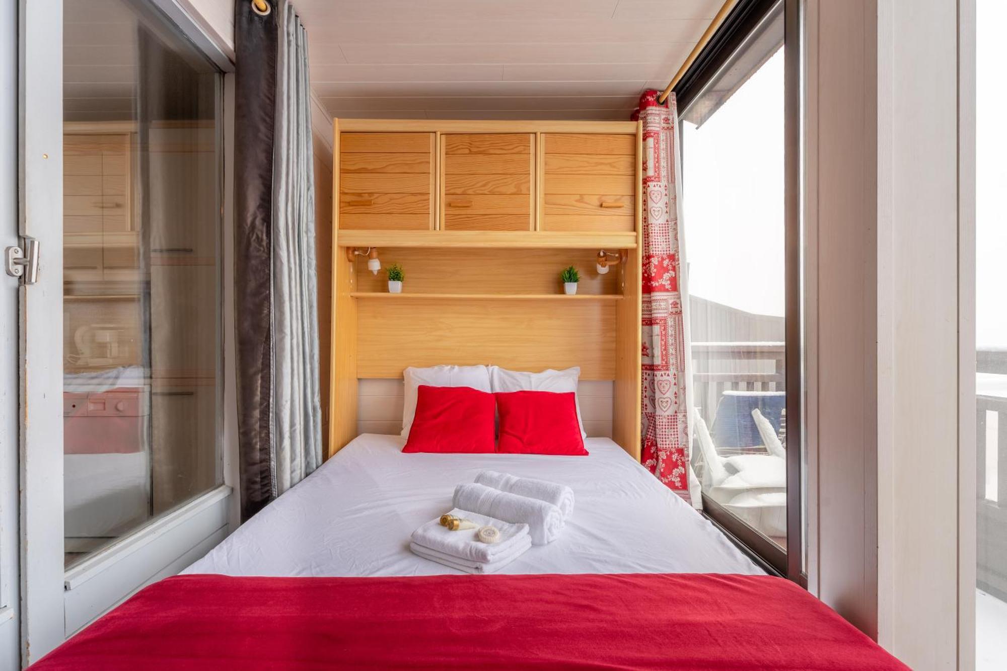 In-out - Heart Of Superb View, Wifi, Tv 2606 Apartment Val Thorens